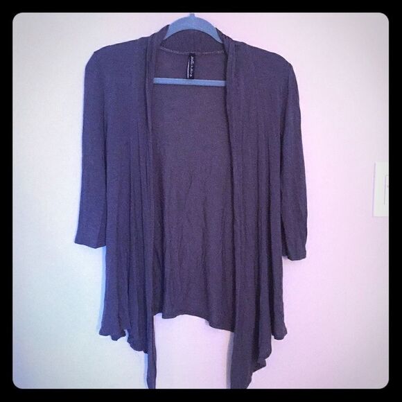 Angled gray cover sweater  - Picture 1 of 3